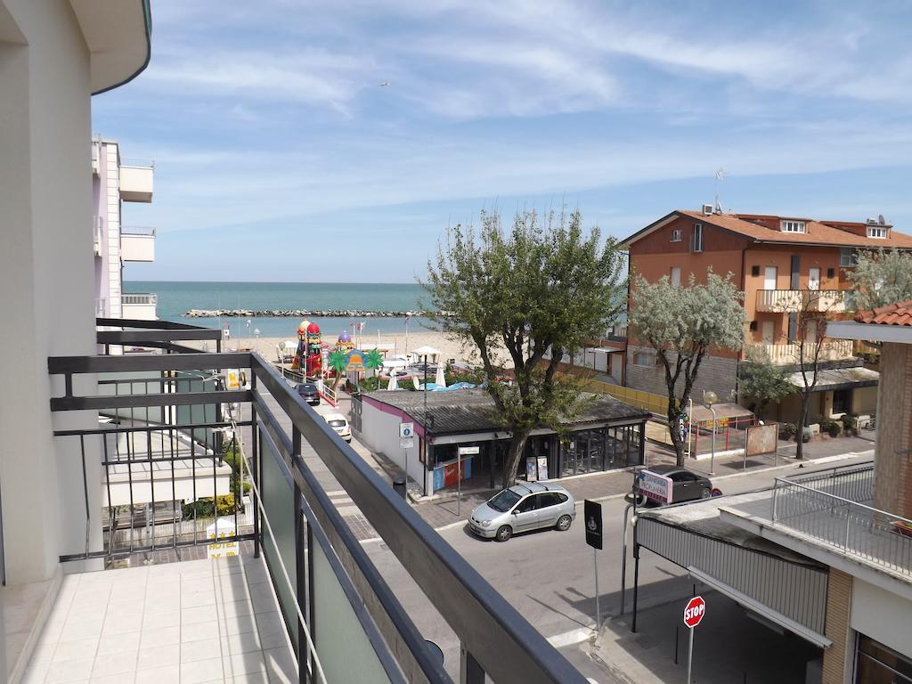 Hotel Villa Domiziana Rimini Exteriér fotografie