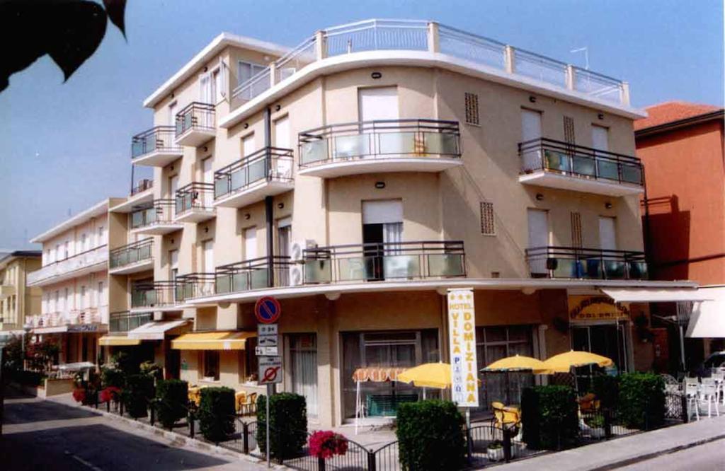 Hotel Villa Domiziana Rimini Exteriér fotografie